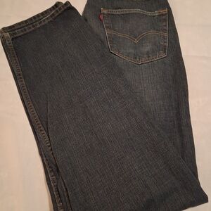 Y2k Levis 550 Classic Dark Blue Denim Jeans. Size 36x36